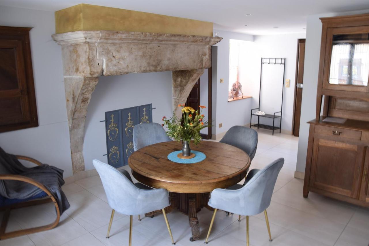 La Ferme Des 3 Suissesses Bed and Breakfast Saint-Paul  Exteriör bild