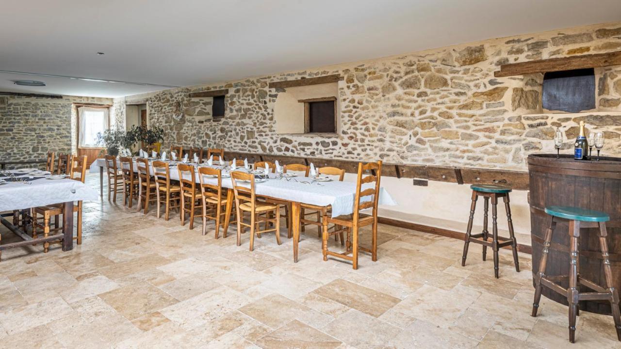 La Ferme Des 3 Suissesses Bed and Breakfast Saint-Paul  Exteriör bild