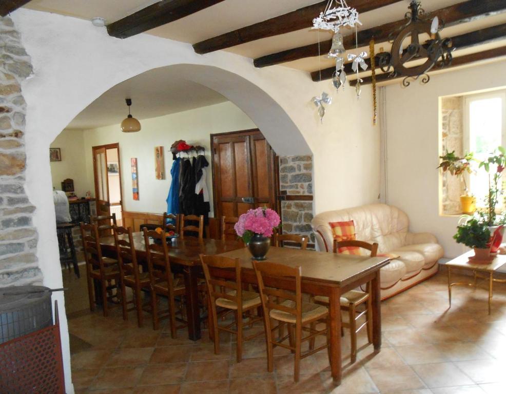 La Ferme Des 3 Suissesses Bed and Breakfast Saint-Paul  Exteriör bild