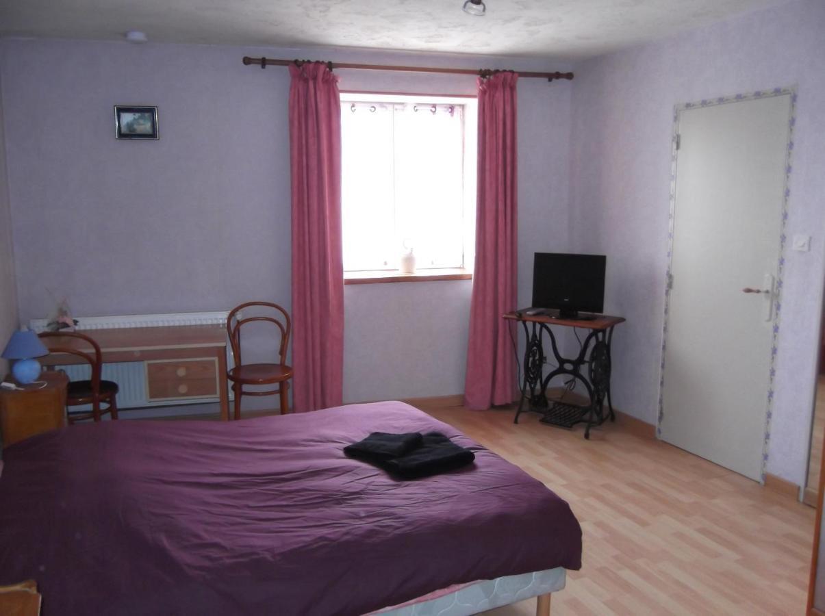 La Ferme Des 3 Suissesses Bed and Breakfast Saint-Paul  Exteriör bild